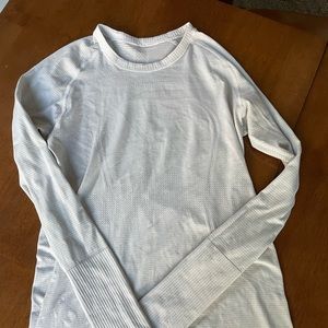 Lululemon white swiftly tech top
